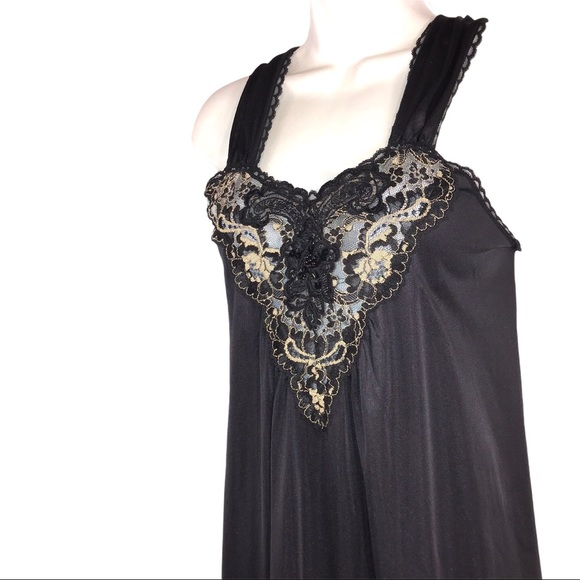 Vintage 1970s Black with Lace Nightgown - Picture 4 of 10